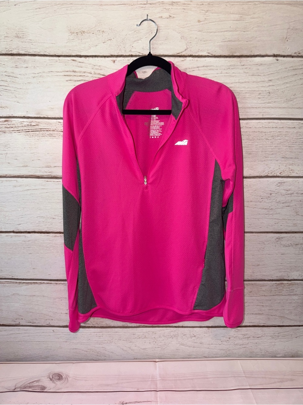Avia Bright Pink Long Sleeve Sports Top Size Medium